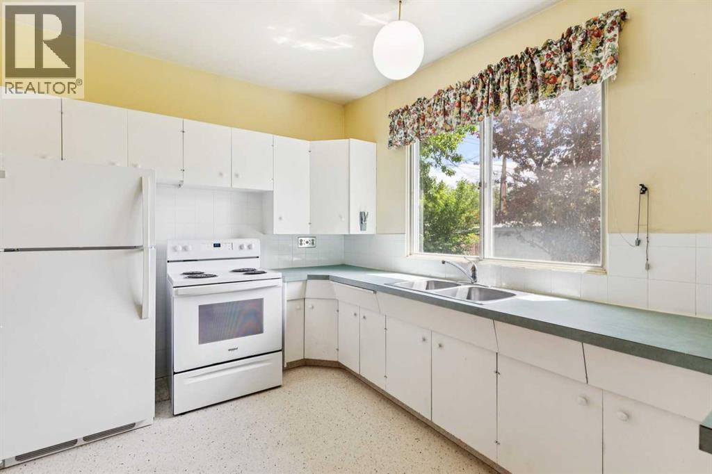 4312 40 Street Nw, Calgary, Alberta  T3A 0H6 - Photo 12 - A2319736