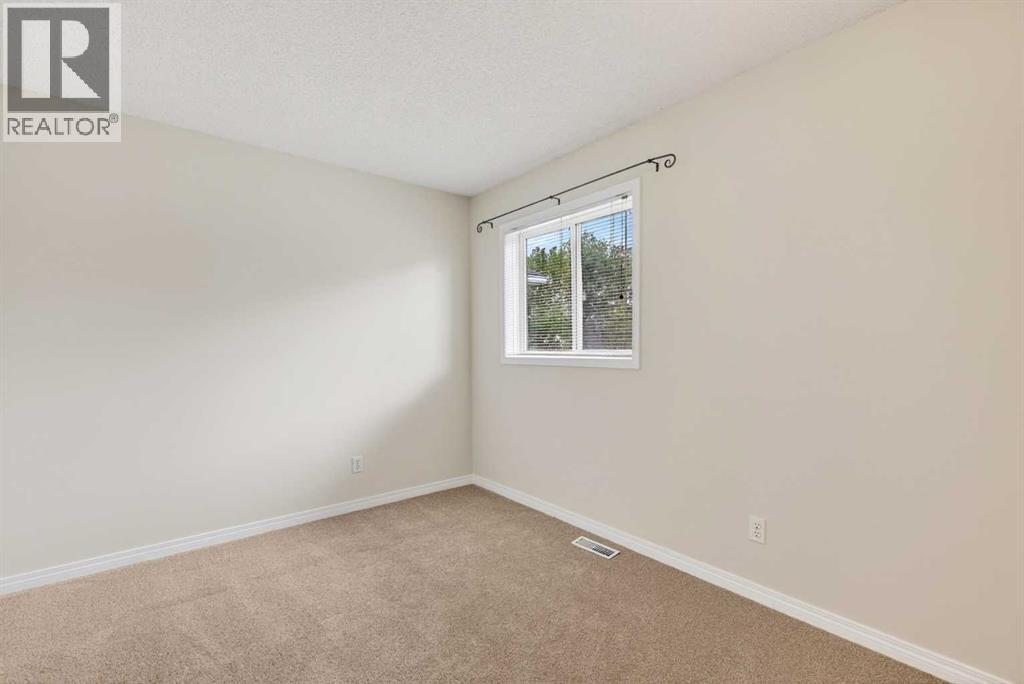 98 River Rock Crescent Se, Calgary, Alberta  T2C 4J3 - Photo 33 - A2319933