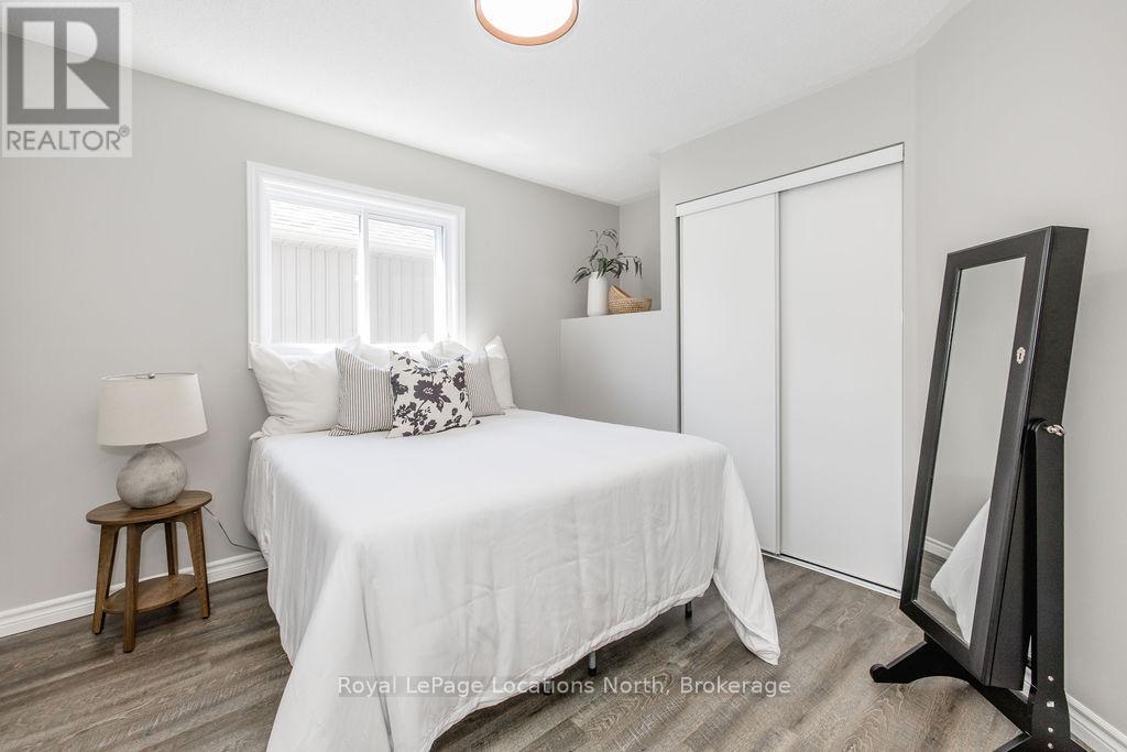 73 Fernbrook Drive, Wasaga Beach, Ontario  L9Z 1G5 - Photo 17 - S13489824