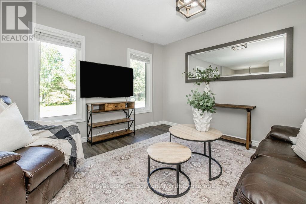 73 Fernbrook Drive, Wasaga Beach, Ontario  L9Z 1G5 - Photo 6 - S13489824
