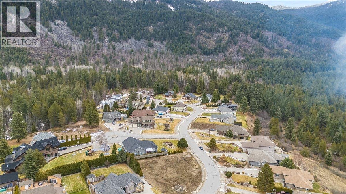 1609 Tower Ridge Road, Castlegar, British Columbia  V1N 4W7 - Photo 12 - 10389948