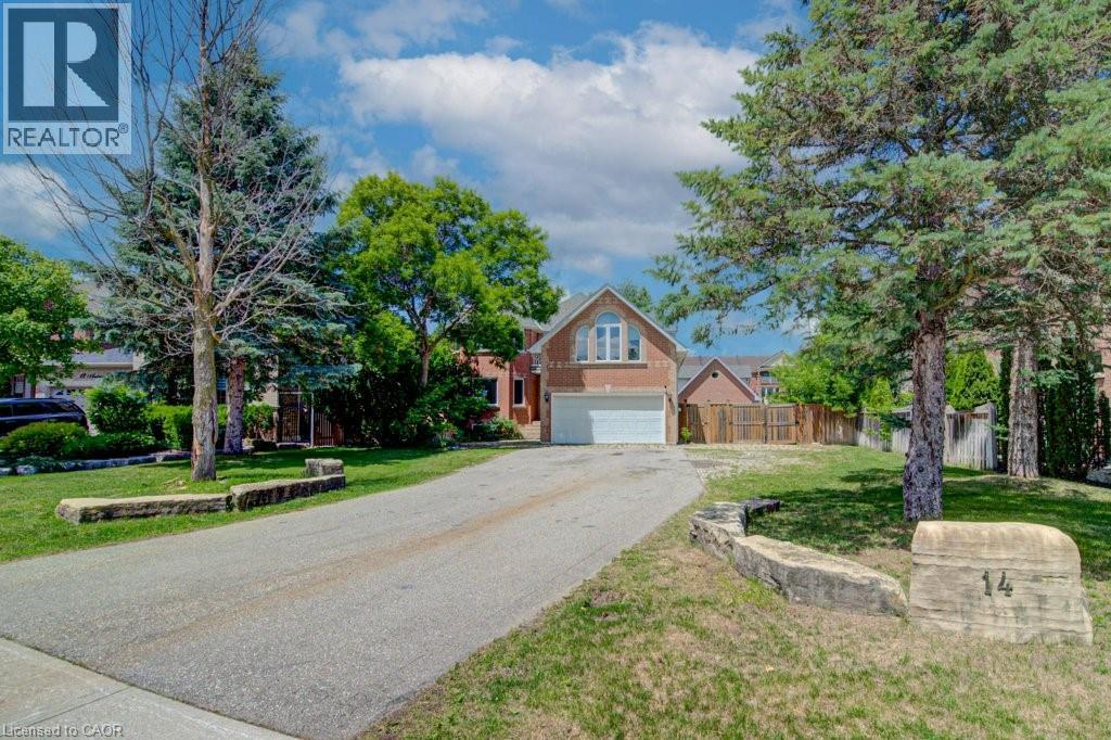 14 Antrim Court E, Caledon, Ontario  L7C 1R1 - Photo 2 - 40841317