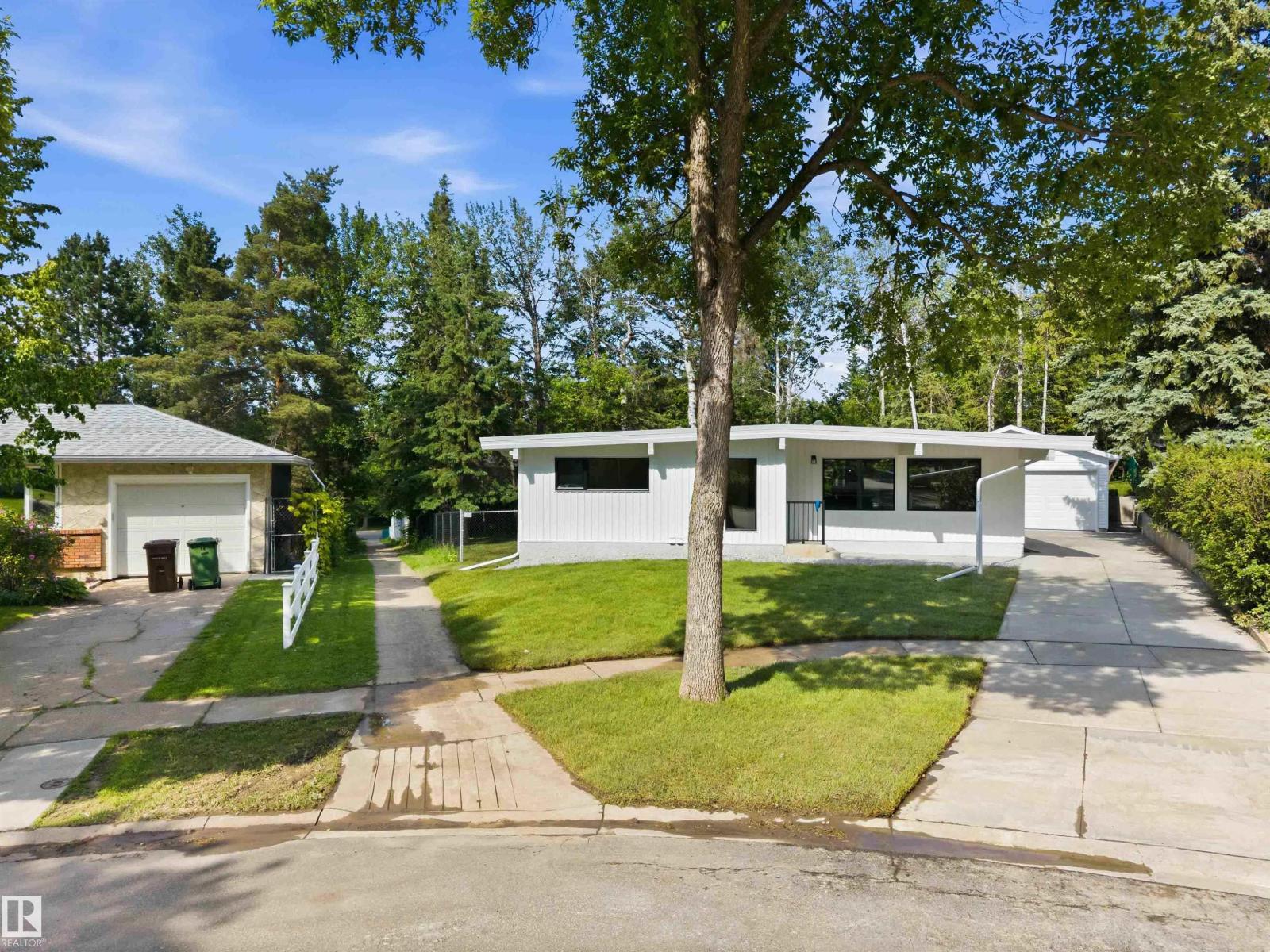 19 Greenbrier Cr, St. Albert, Alberta  T8N 1A2 - Photo 5 - E4495634