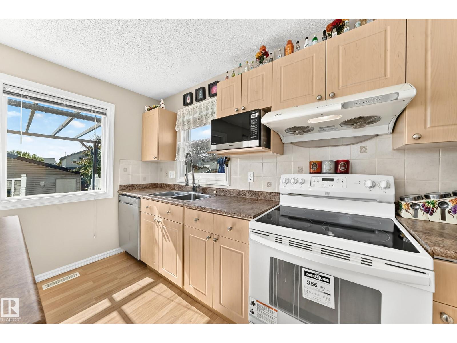 17408 87 St NW, Edmonton, Alberta  T5Z 3Z3 - Photo 12 - E4495639