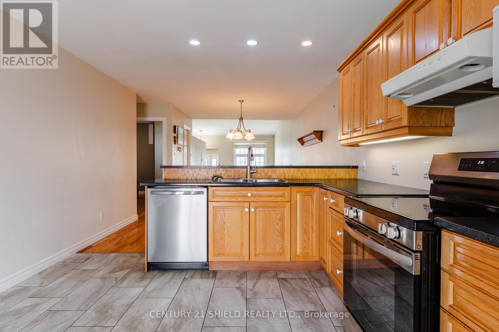 127 Hemlock Crescent, Cornwall, Ontario  K6H 7L7 - Photo 9 - X13488372