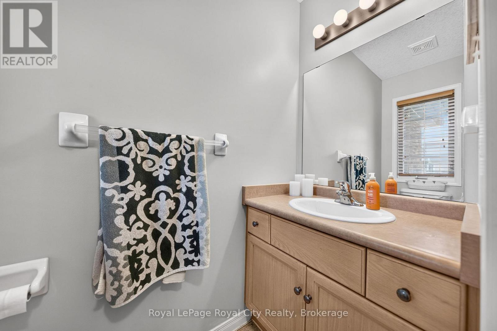 218 Severn Drive, Guelph, Ontario  N1E 0C7 - Photo 12 - X13489770