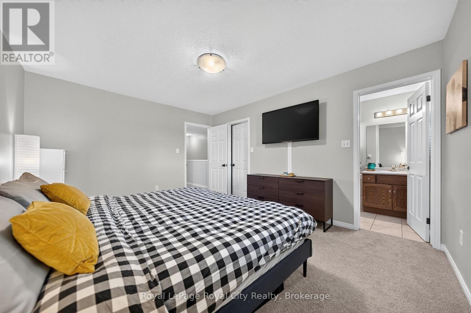 218 Severn Drive, Guelph, Ontario  N1E 0C7 - Photo 14 - X13489770