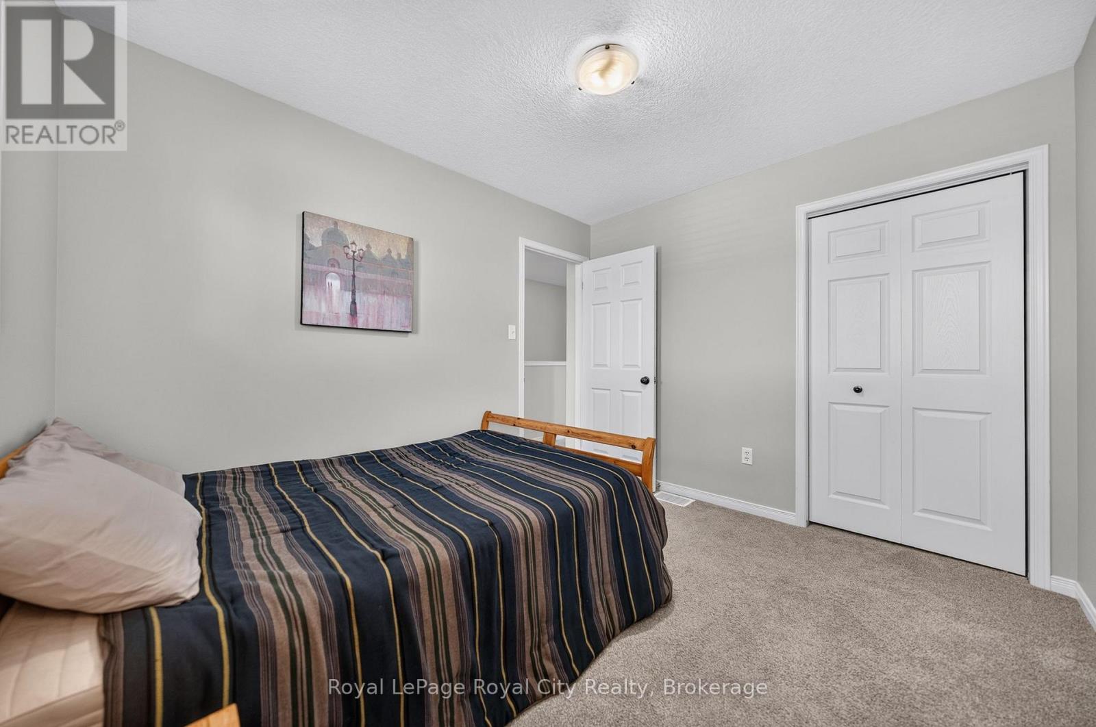 218 Severn Drive, Guelph, Ontario  N1E 0C7 - Photo 17 - X13489770