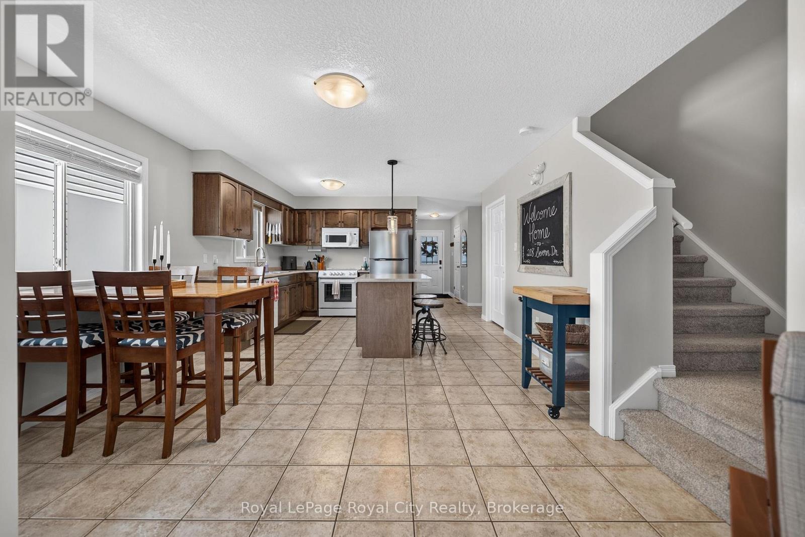 218 Severn Drive, Guelph, Ontario  N1E 0C7 - Photo 5 - X13489770