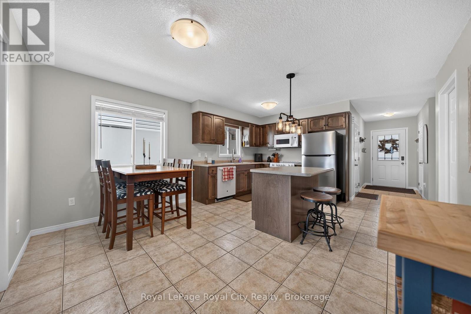 218 Severn Drive, Guelph, Ontario  N1E 0C7 - Photo 6 - X13489770