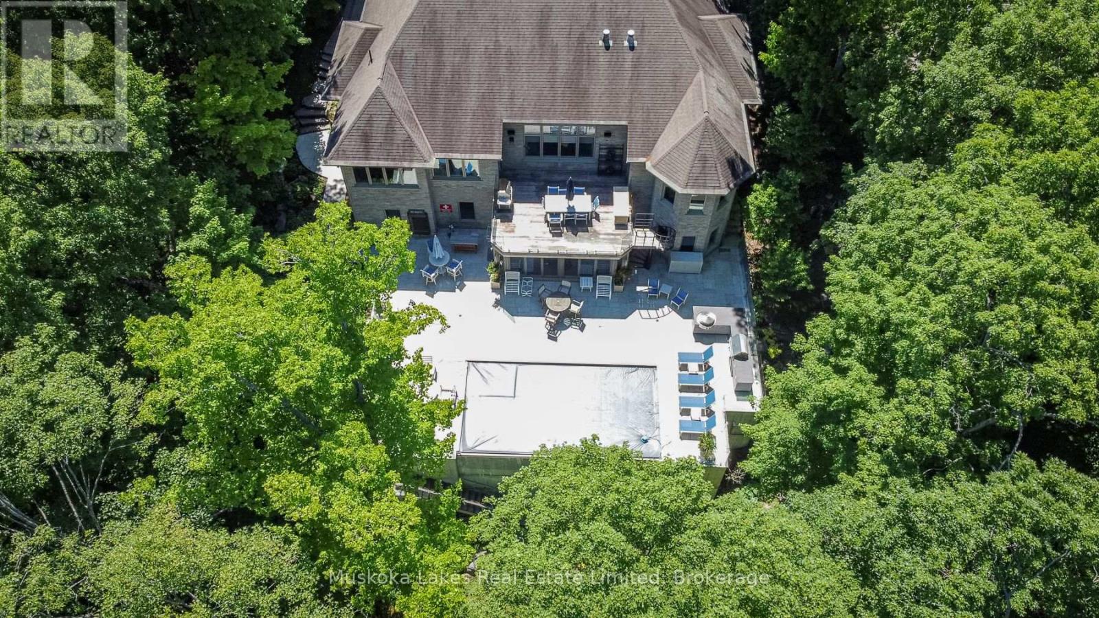 44 Estate Drive, Muskoka Lakes (Medora), Ontario  P0B 1J0 - Photo 32 - X13489860