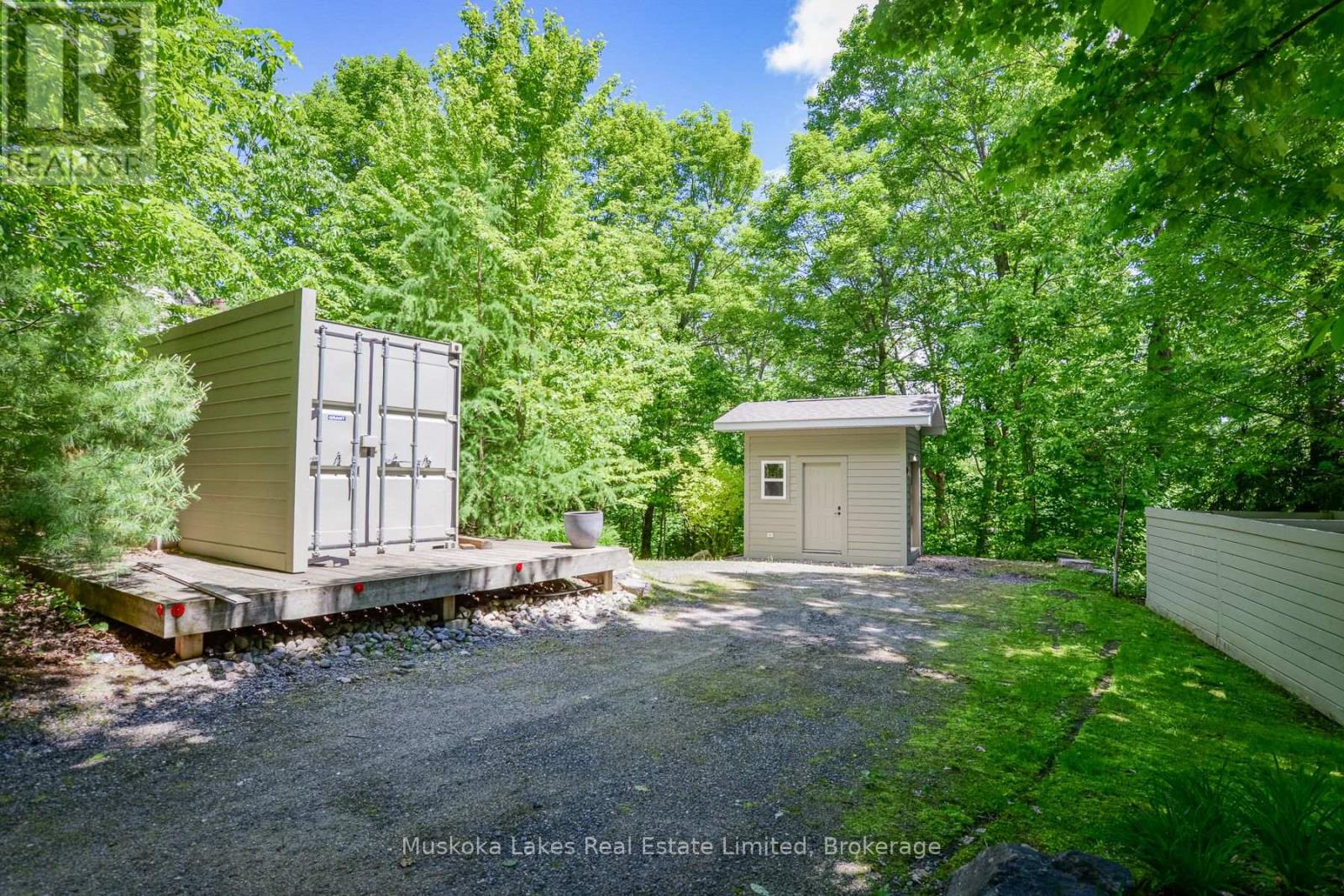 44 Estate Drive, Muskoka Lakes (Medora), Ontario  P0B 1J0 - Photo 37 - X13489860