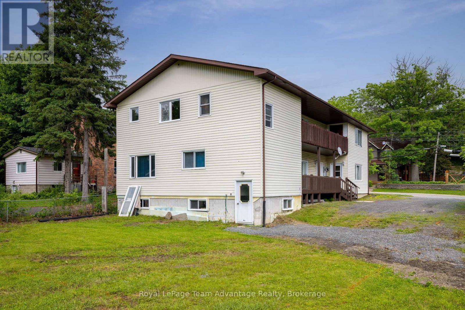 98 Gibson Street, Parry Sound, Ontario  P2A 1X5 - Photo 2 - X13489896