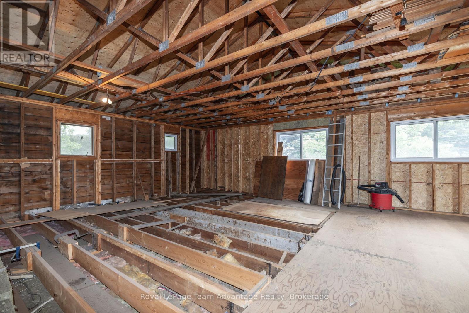 98 Gibson Street, Parry Sound, Ontario  P2A 1X5 - Photo 24 - X13489896