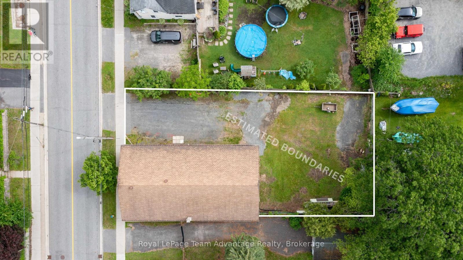 98 Gibson Street, Parry Sound, Ontario  P2A 1X5 - Photo 3 - X13489896