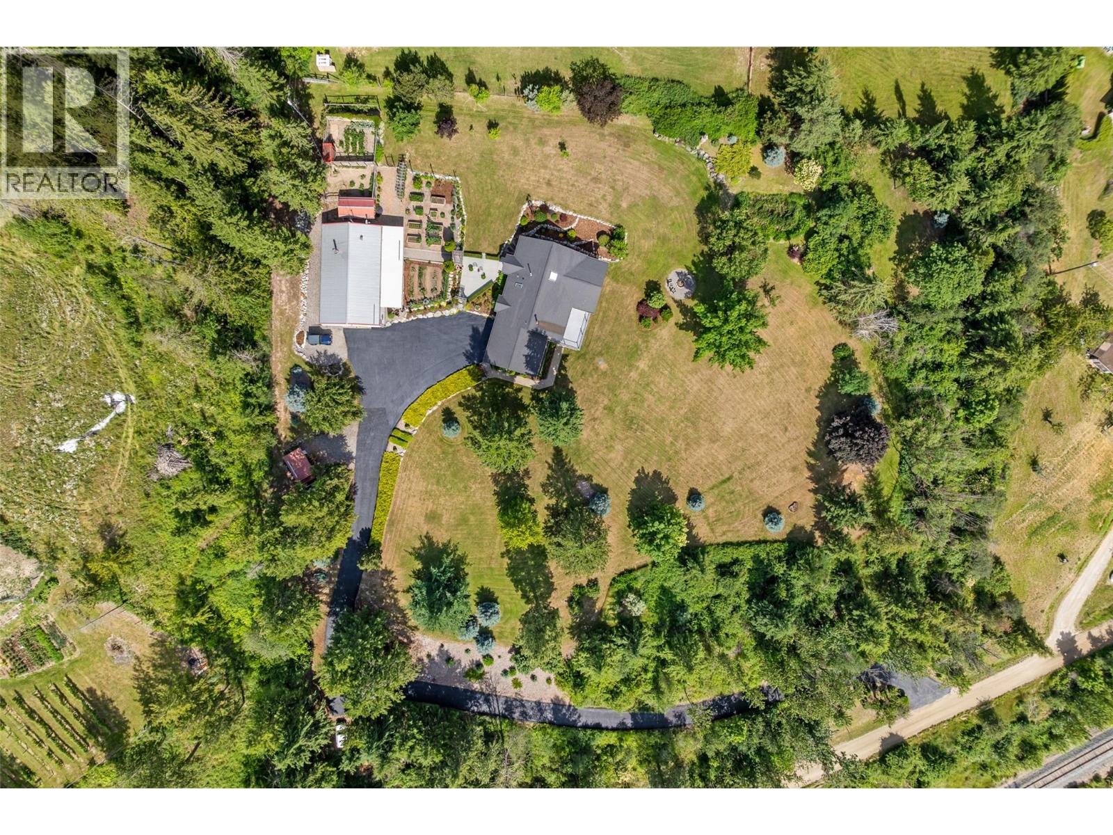 850 Packing Shed Road, Creston, British Columbia  V0B 2N2 - Photo 95 - 10392487