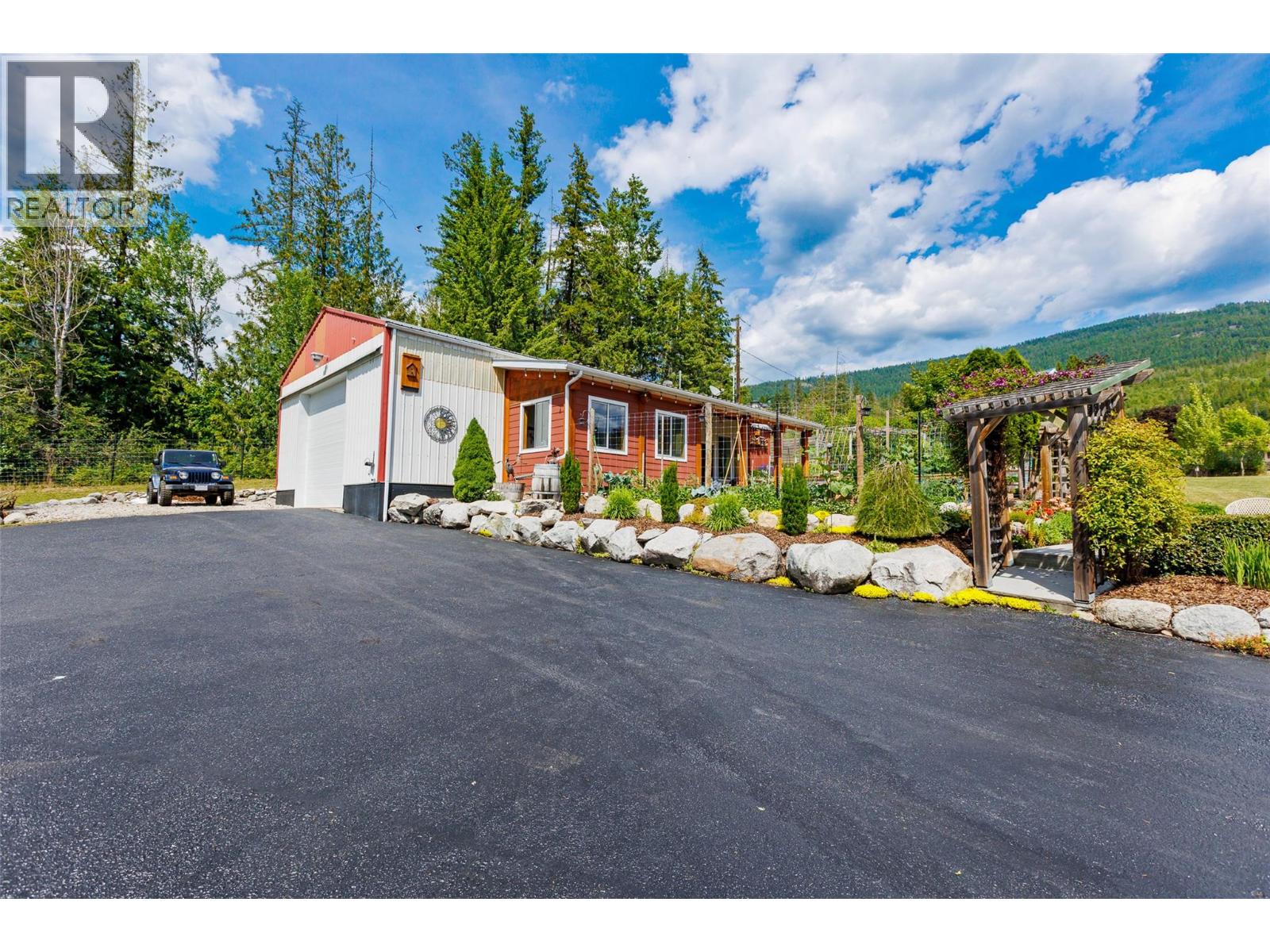 850 Packing Shed Road, Creston, British Columbia  V0B 2N2 - Photo 66 - 10392487