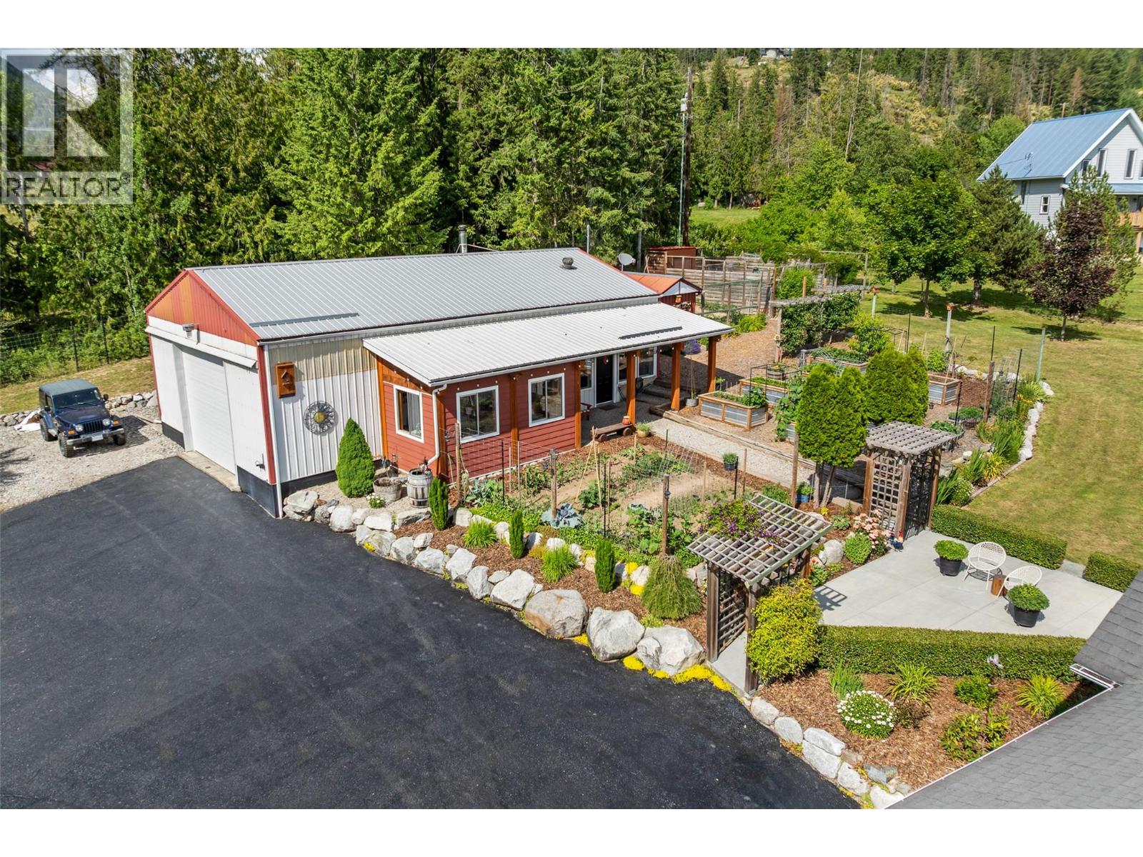 850 Packing Shed Road, Creston, British Columbia  V0B 2N2 - Photo 85 - 10392487