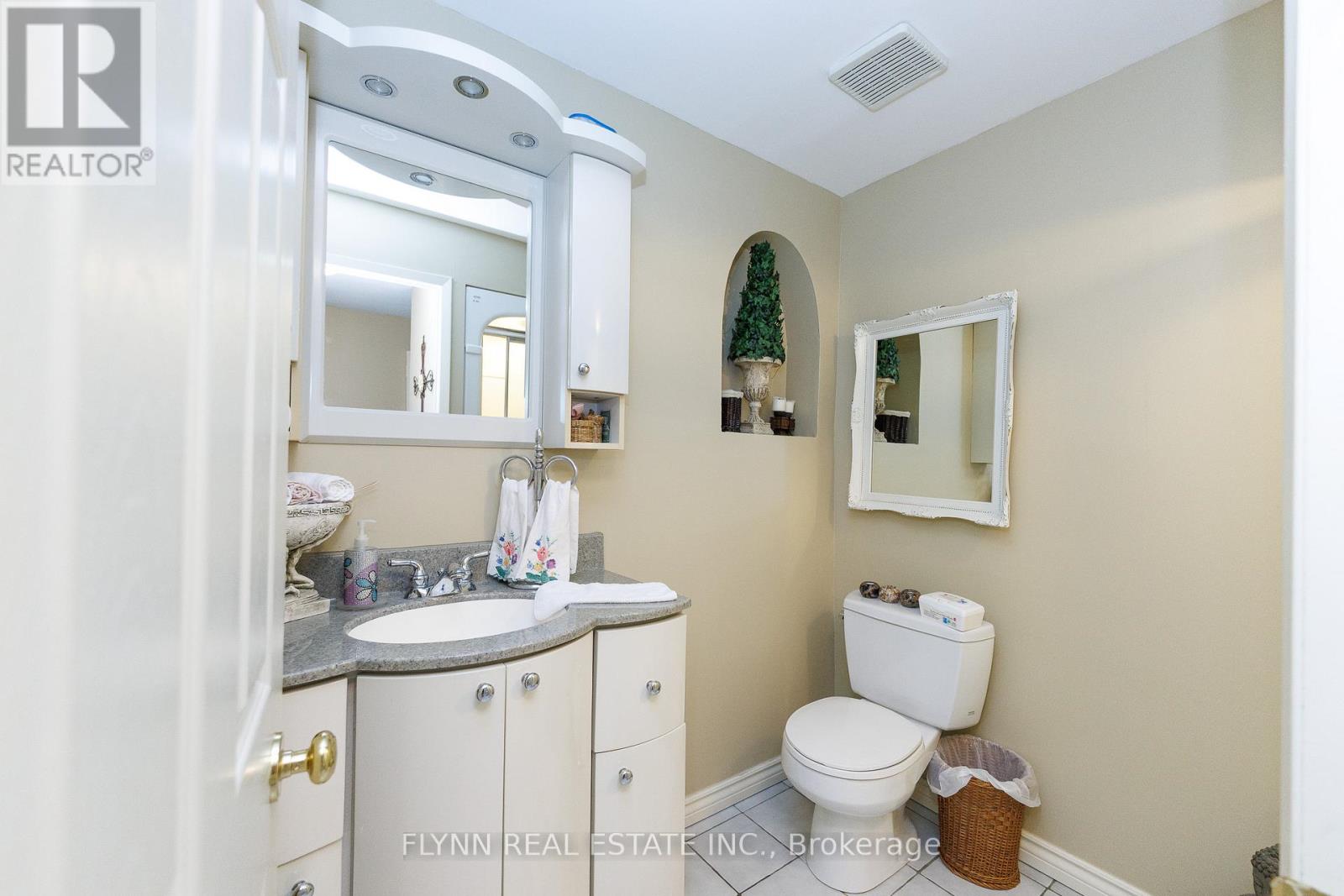 33 Adel Drive, St. Catharines, Ontario  L2M 6N3 - Photo 18 - X13488542