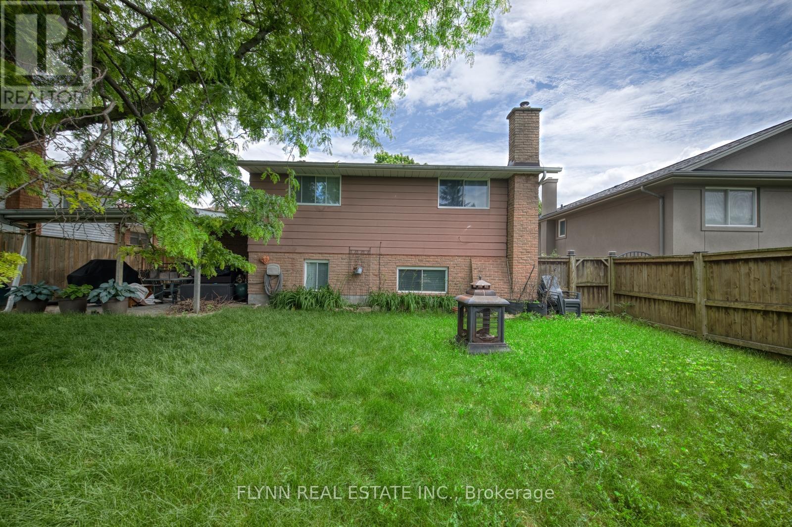 33 Adel Drive, St. Catharines, Ontario  L2M 6N3 - Photo 25 - X13488542