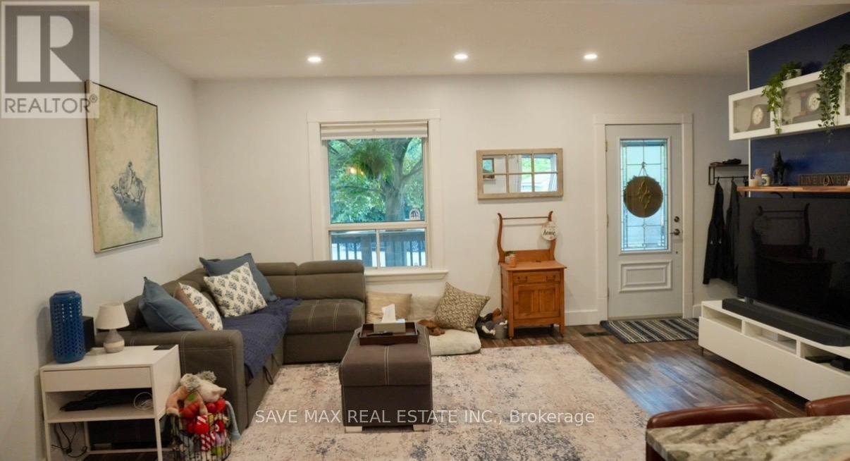 347 Dover Street S, Cambridge, Ontario  N3H 1L6 - Photo 3 - X13488682