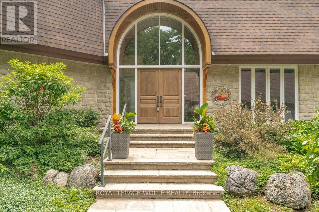 2229 Herrgott Road, Wellesley, Ontario  N0B 2M0 - Photo 8 - X13488742