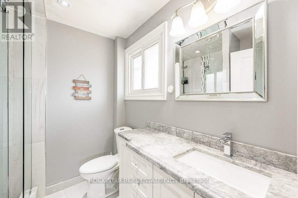 Upper - 11 Aterno Drive, Hamilton, Ontario  L9C 5S4 - Photo 12 - X13488892