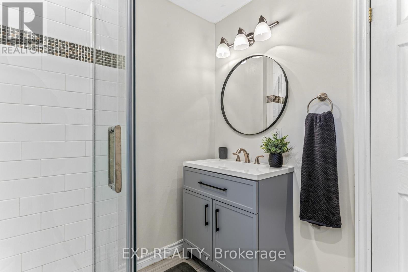 66 Casablanca Boulevard, Grimsby, Ontario  L3M 4S7 - Photo 38 - X13489016