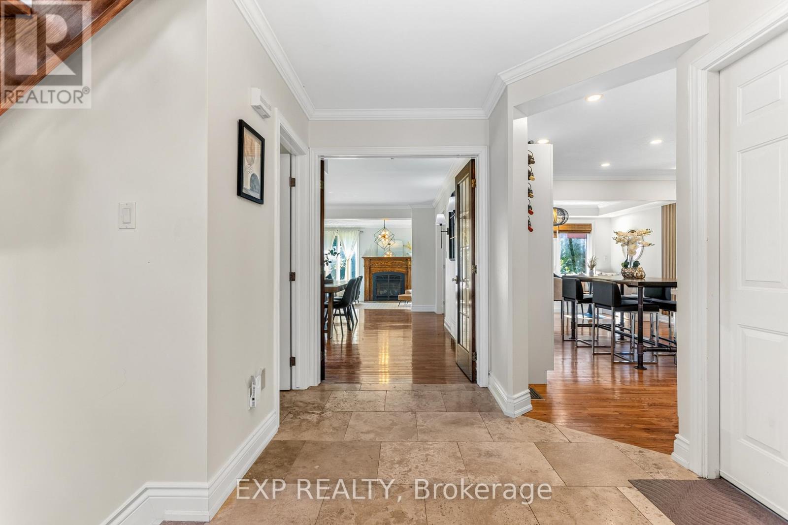 66 Casablanca Boulevard, Grimsby, Ontario  L3M 4S7 - Photo 7 - X13489016