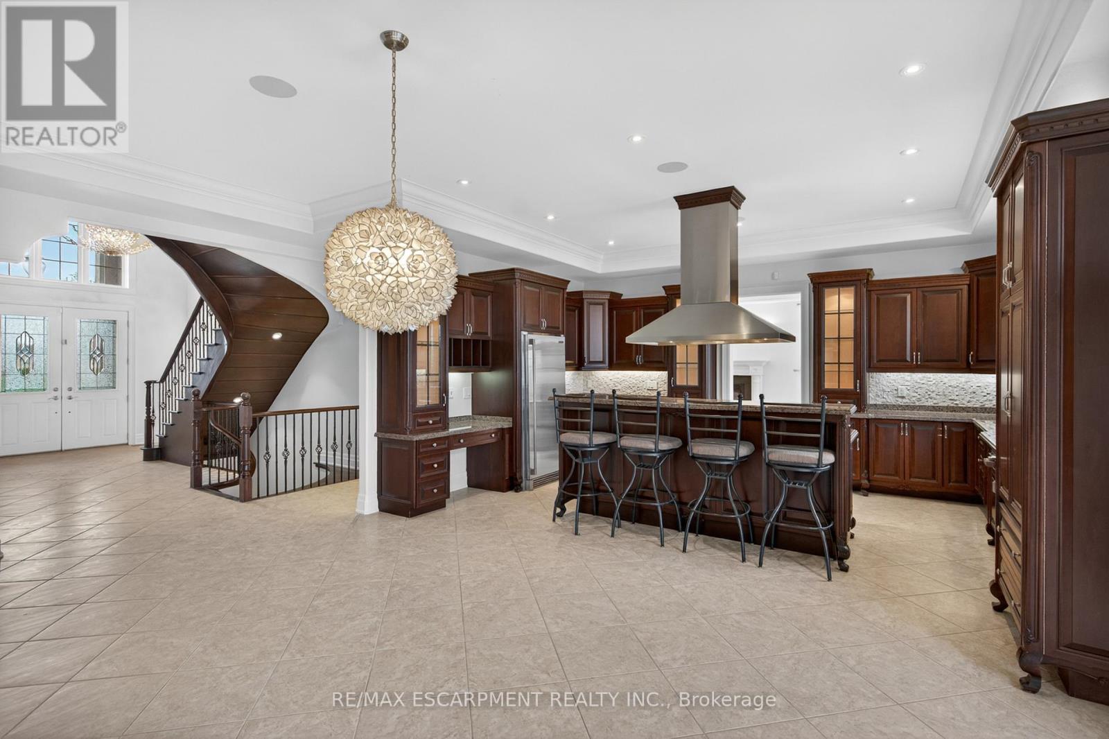 803 Ridge Road, Hamilton, Ontario  L8J 2Y3 - Photo 15 - X13489180