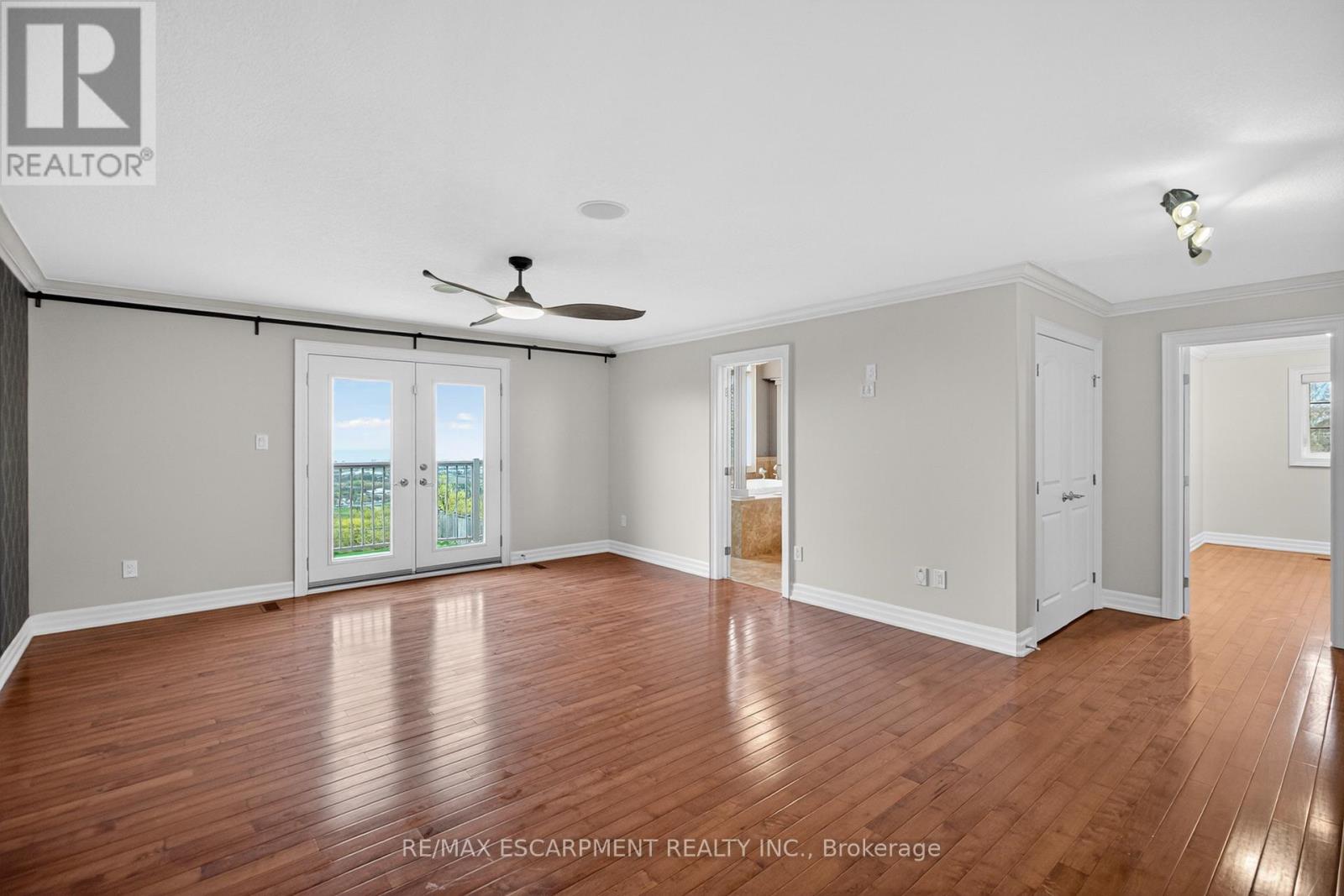 803 Ridge Road, Hamilton, Ontario  L8J 2Y3 - Photo 29 - X13489180