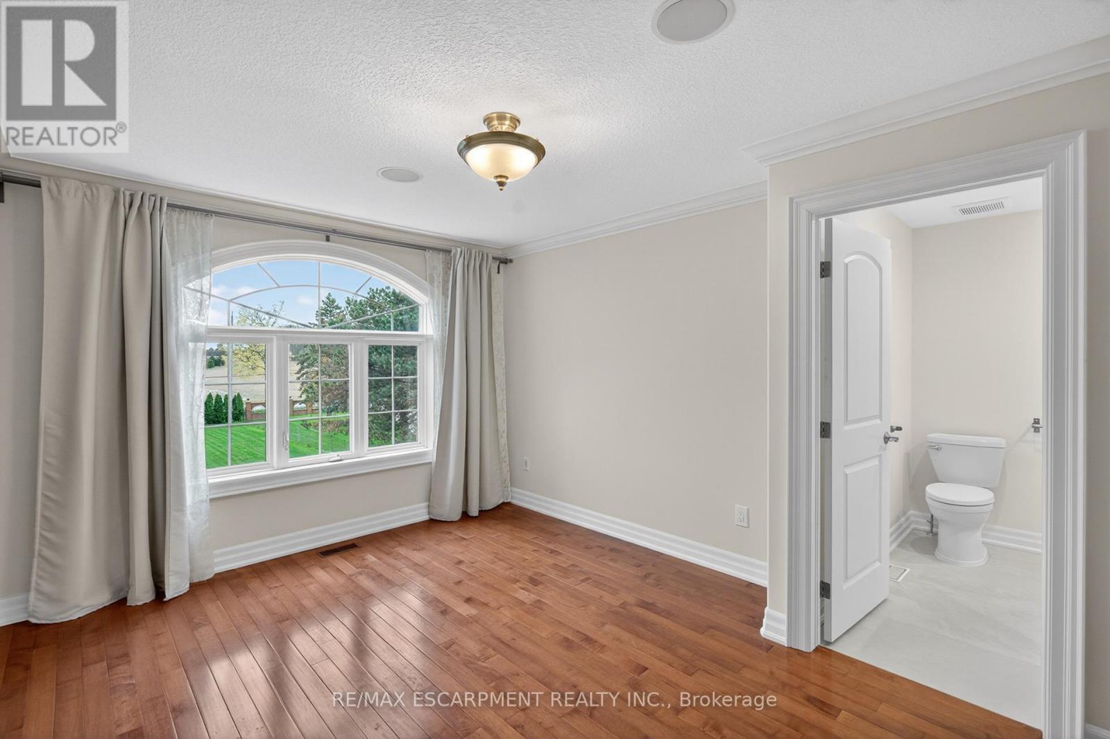 803 Ridge Road, Hamilton, Ontario  L8J 2Y3 - Photo 39 - X13489180