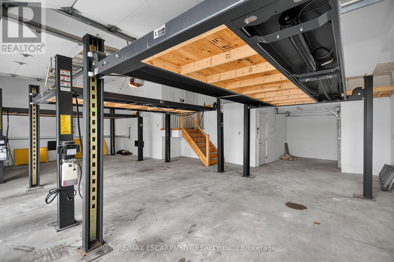 803 Ridge Road, Hamilton, Ontario  L8J 2Y3 - Photo 47 - X13489180