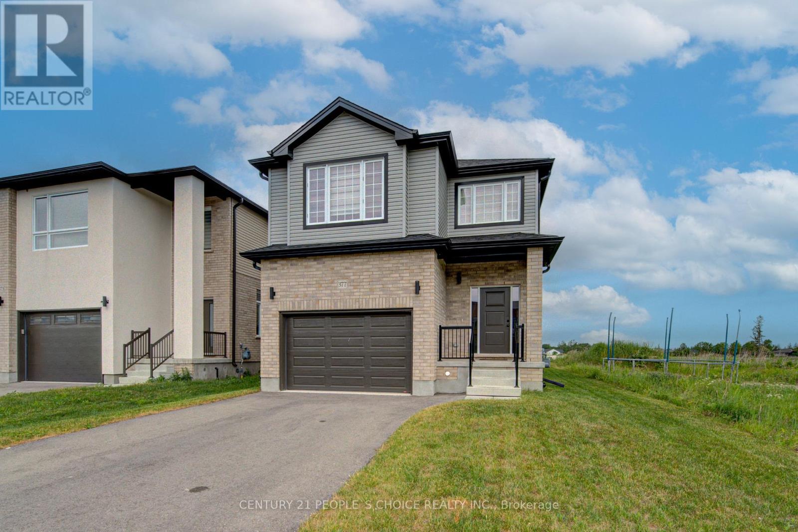 377 Bradshaw Drive, Stratford, Ontario  N5A 0K2 - Photo 2 - X13489202