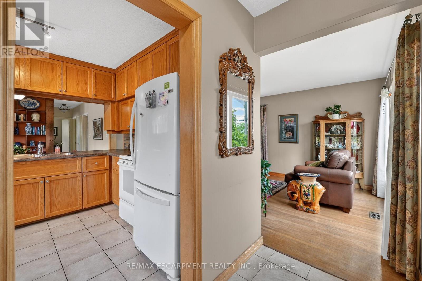 10 Helga Court, Hamilton, Ontario  L8V 3K2 - Photo 16 - X13489230