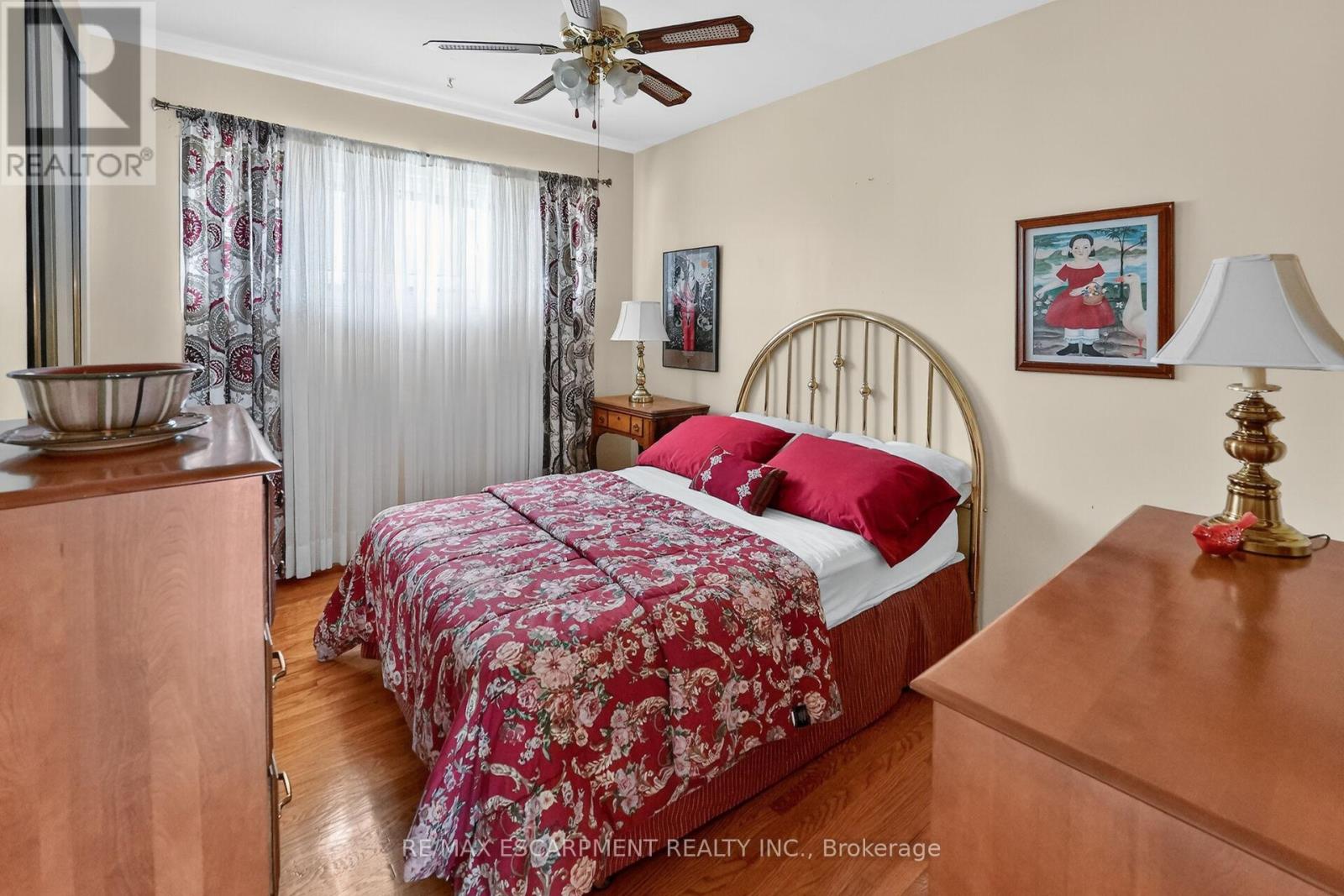 10 Helga Court, Hamilton, Ontario  L8V 3K2 - Photo 19 - X13489230