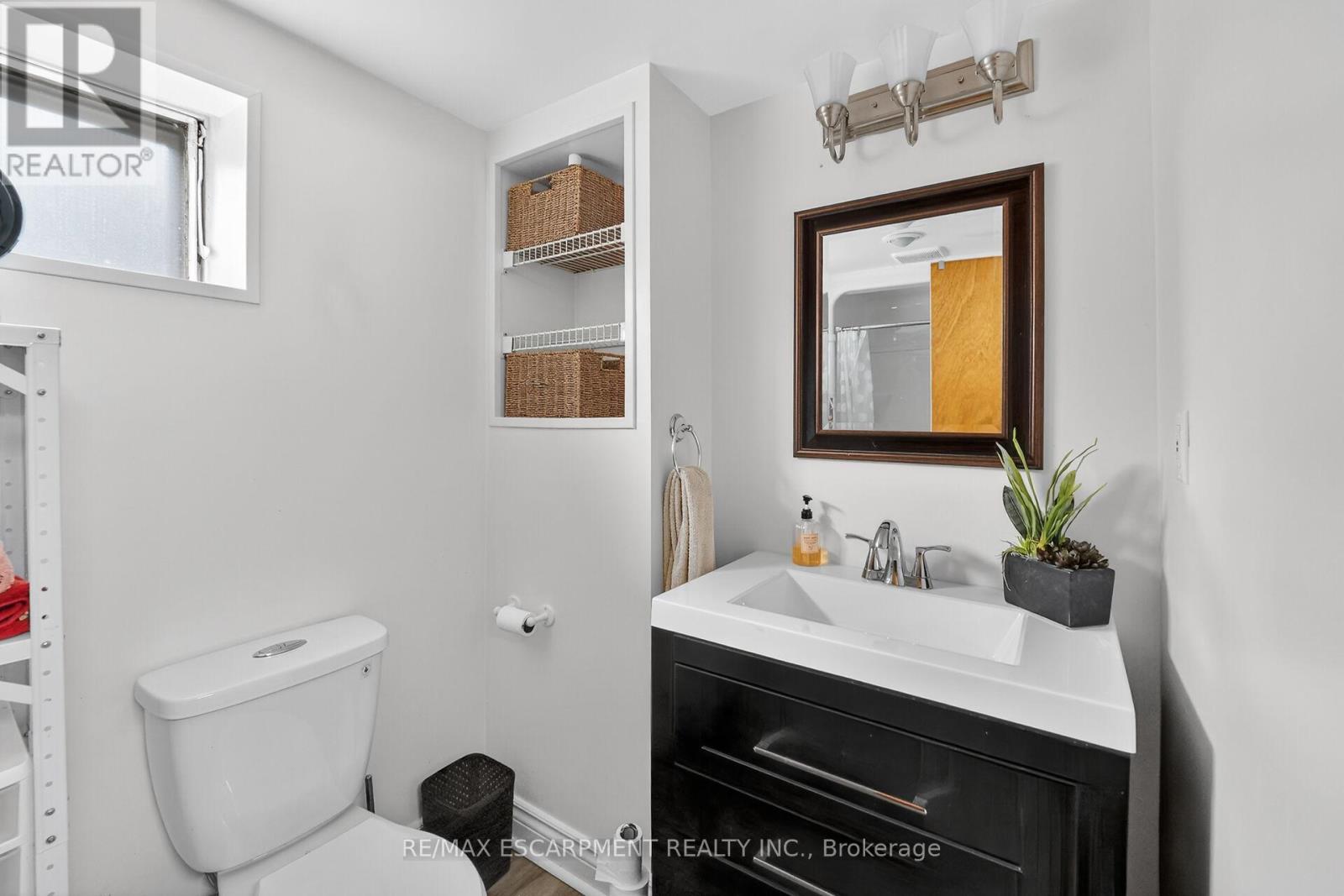 10 Helga Court, Hamilton, Ontario  L8V 3K2 - Photo 30 - X13489230