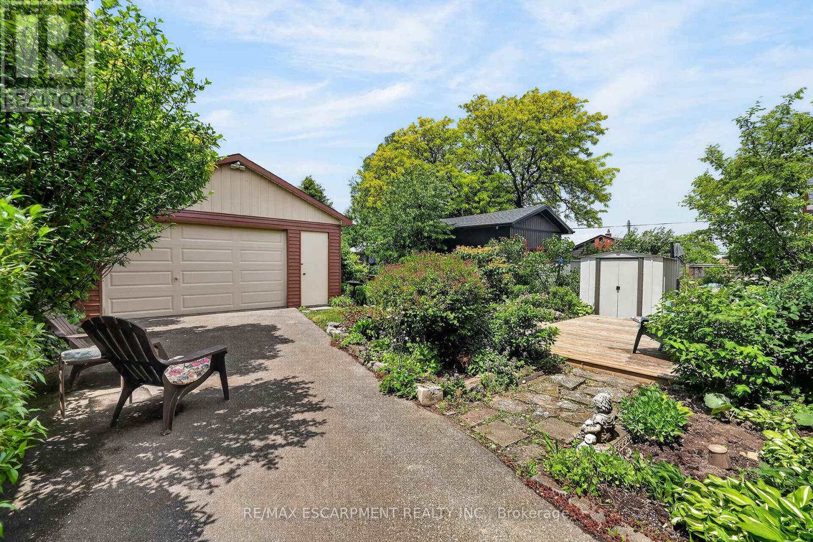 10 Helga Court, Hamilton, Ontario  L8V 3K2 - Photo 36 - X13489230