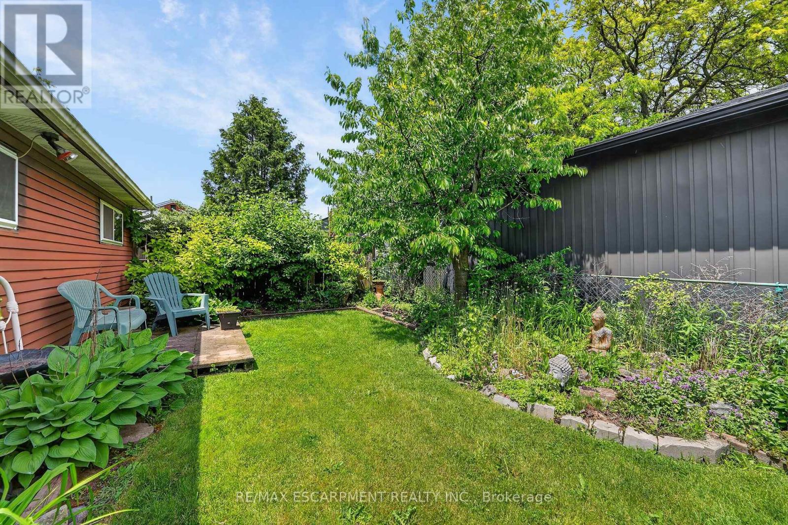 10 Helga Court, Hamilton, Ontario  L8V 3K2 - Photo 38 - X13489230