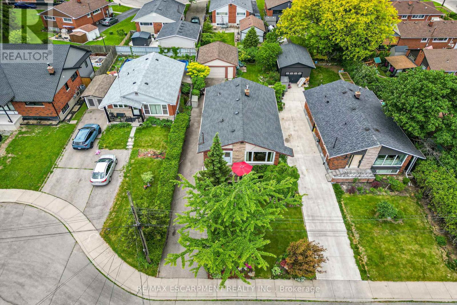 10 Helga Court, Hamilton, Ontario  L8V 3K2 - Photo 44 - X13489230