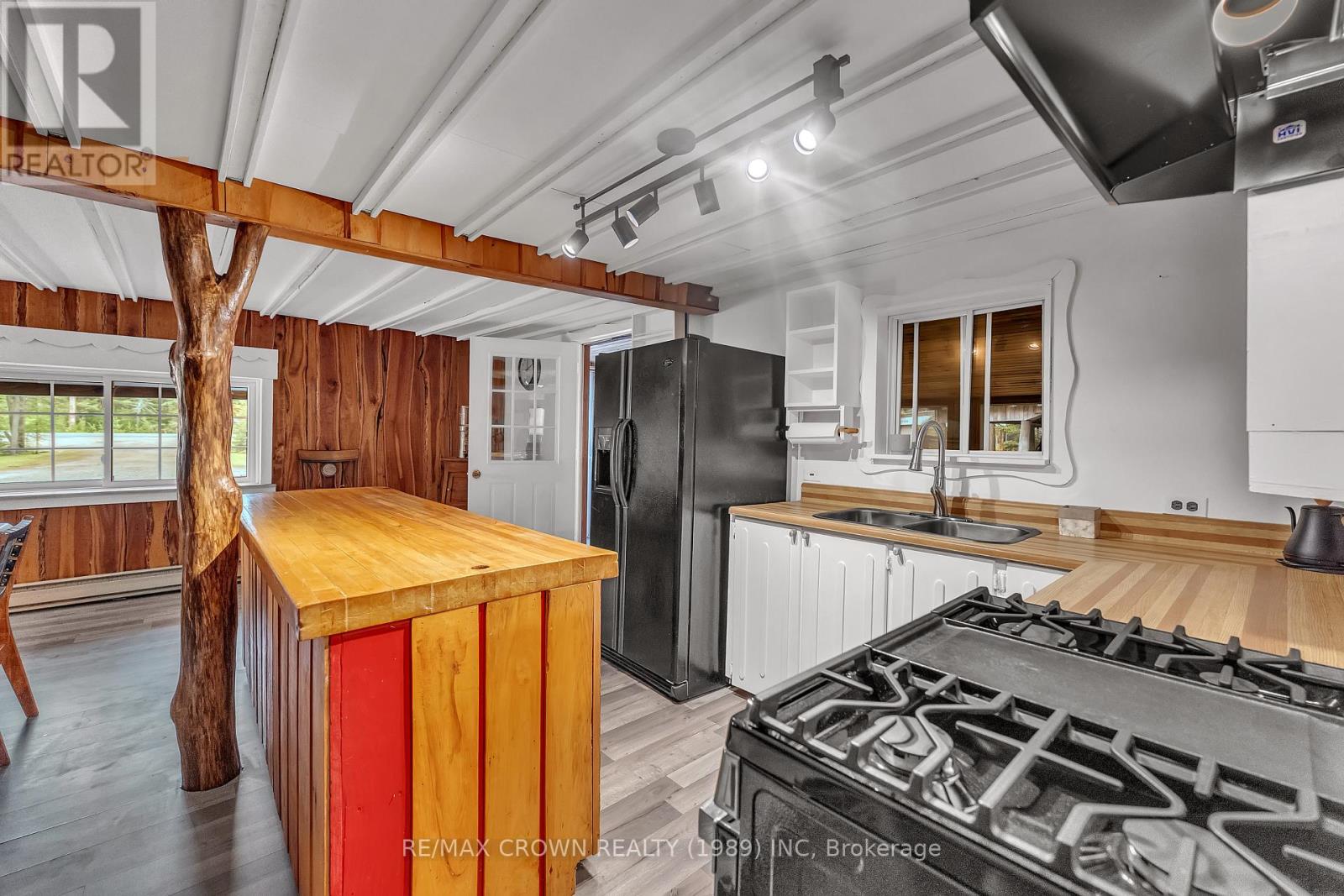 734 Highway 522, Powassan, Ontario  P0H 2L0 - Photo 14 - X13489728