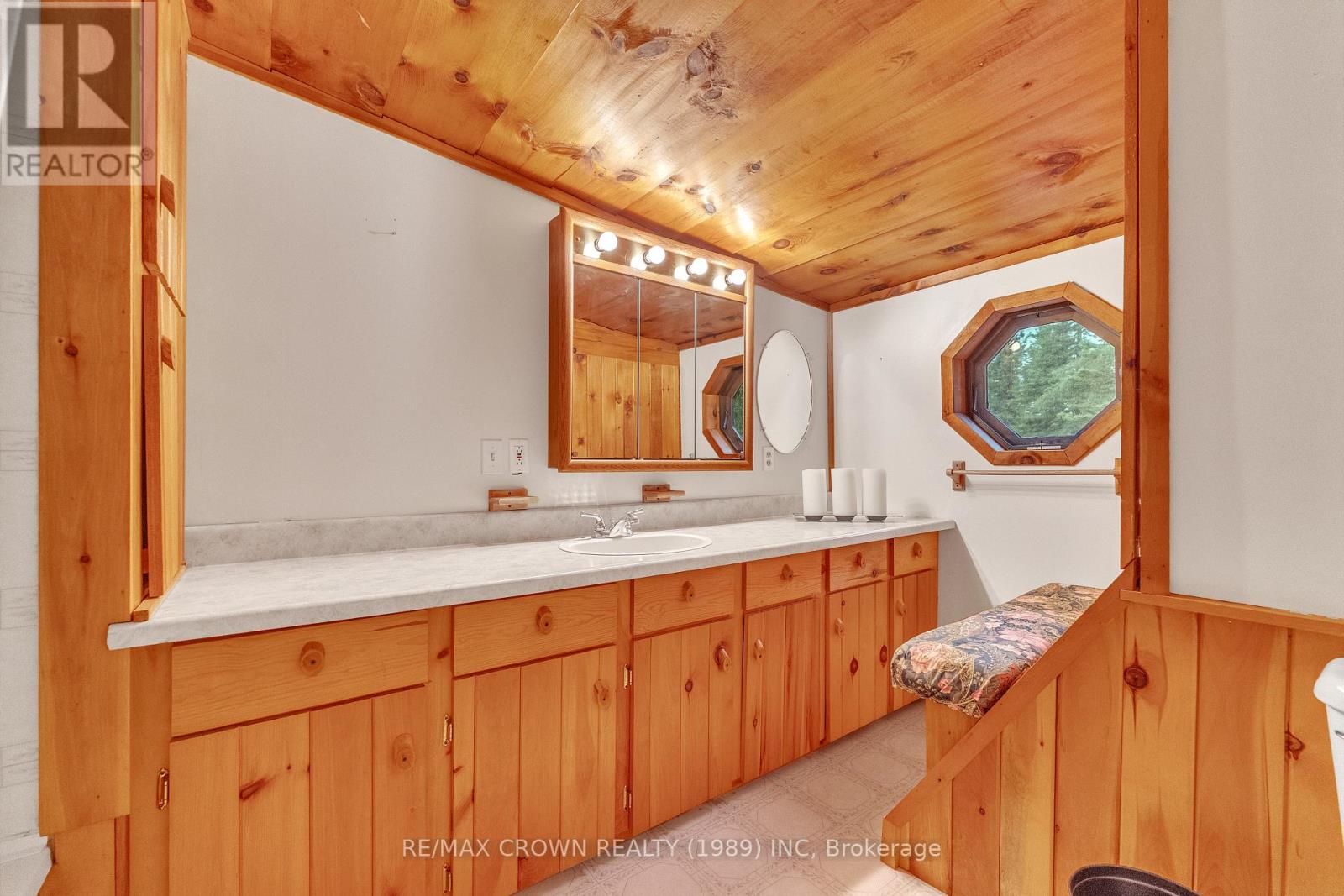 734 Highway 522, Powassan, Ontario  P0H 2L0 - Photo 28 - X13489728