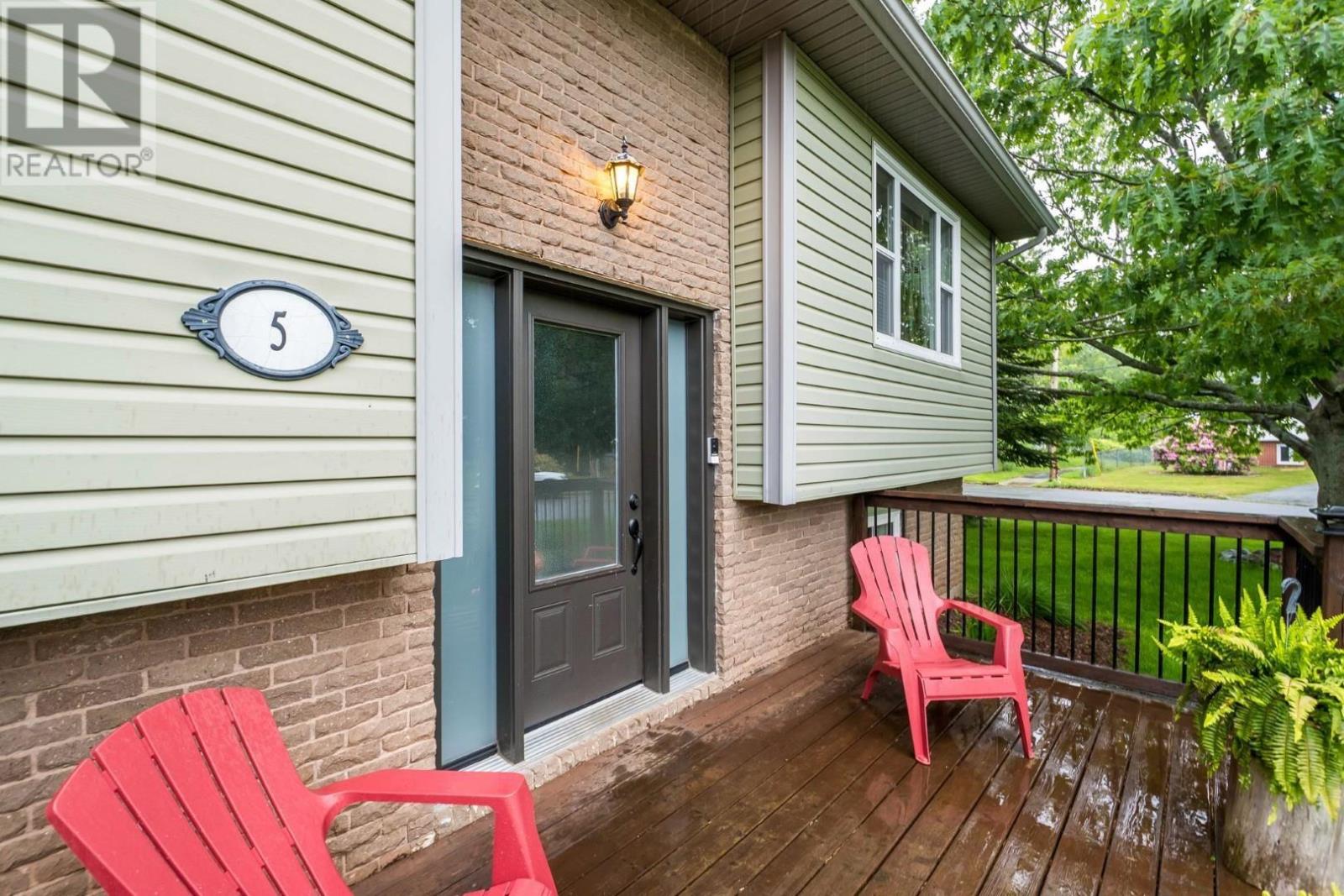 5 Joan Eleanor Drive, Dartmouth, Nova Scotia  B2W 5Z9 - Photo 3 - 202615590