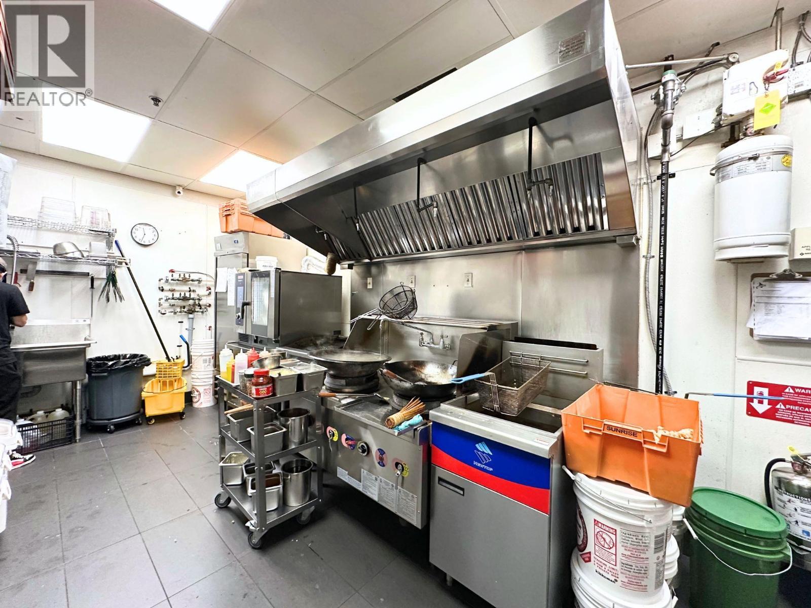 B10 5728 University Boulevard, Vancouver, British Columbia  V6T 1K6 - Photo 4 - C8079911