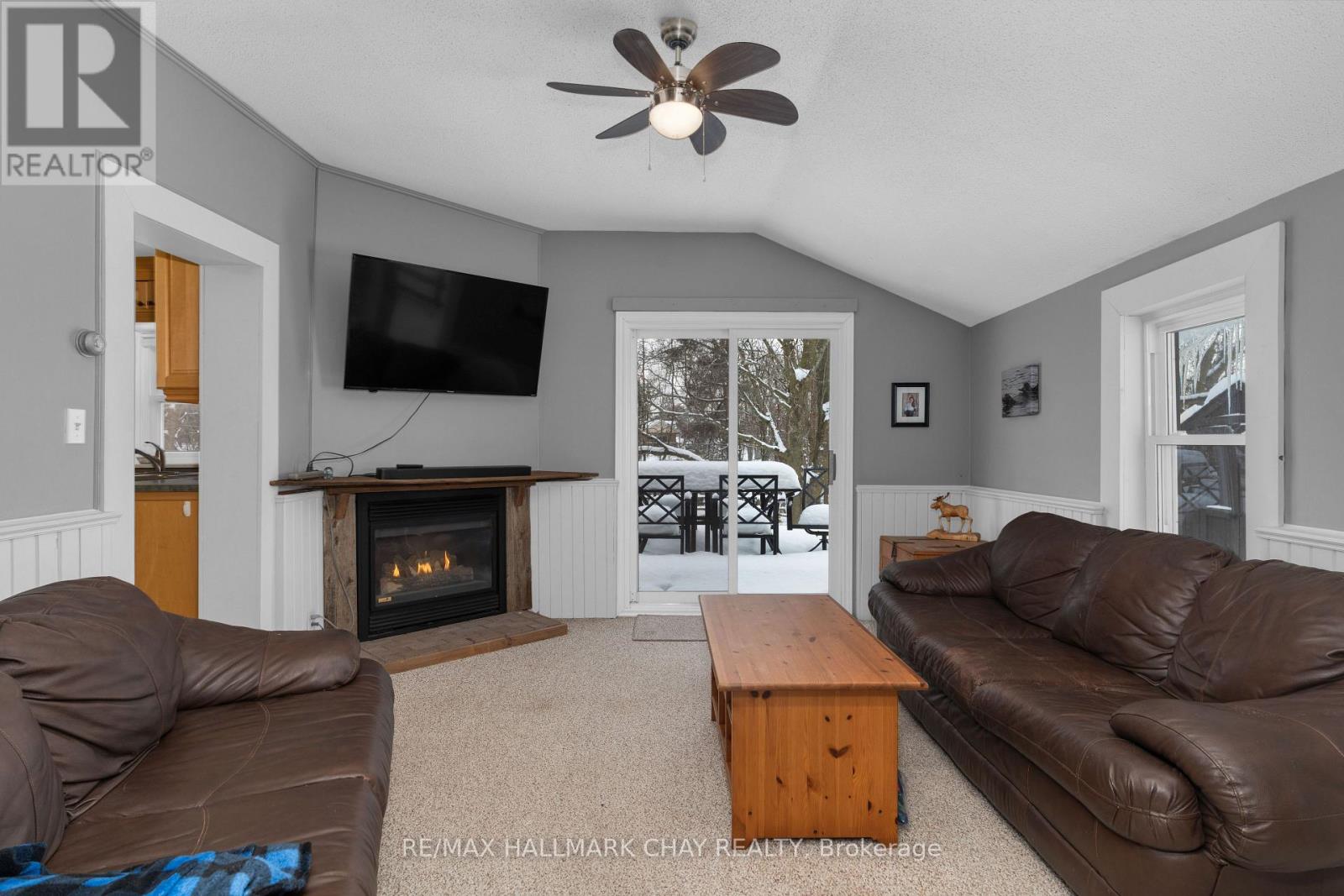 3324 Penetanguishene Road, Oro-Medonte, Ontario  L4M 4Y8 - Photo 14 - S13489334
