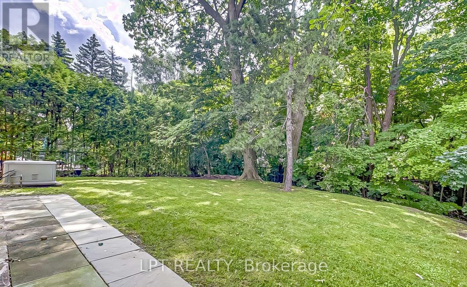 47 Waterloo Avenue, Toronto, Ontario  M3H 3Y1 - Photo 30 - C13489570