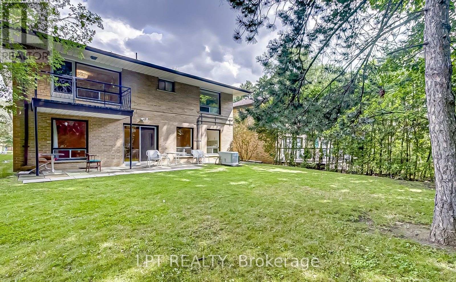 47 Waterloo Avenue, Toronto, Ontario  M3H 3Y1 - Photo 32 - C13489570