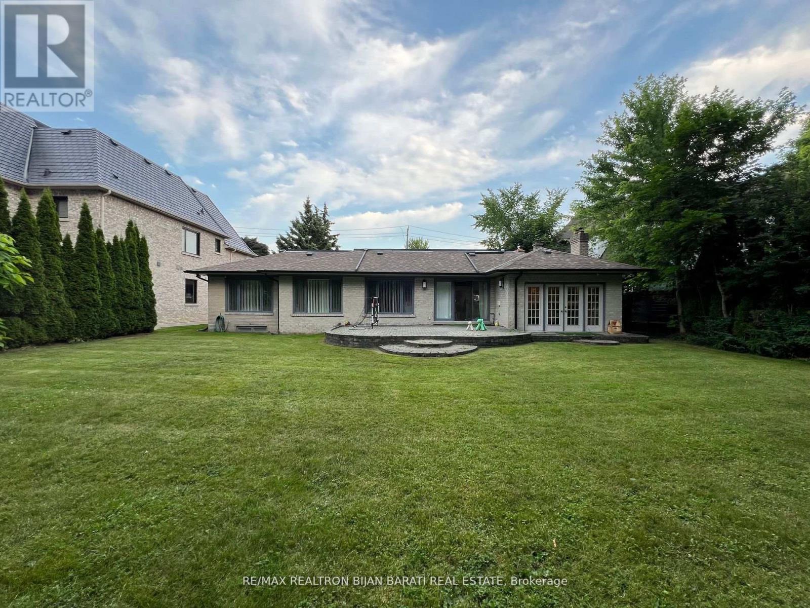 58 Heathcote Avenue, Toronto, Ontario  M2L 1Z1 - Photo 3 - C13489592