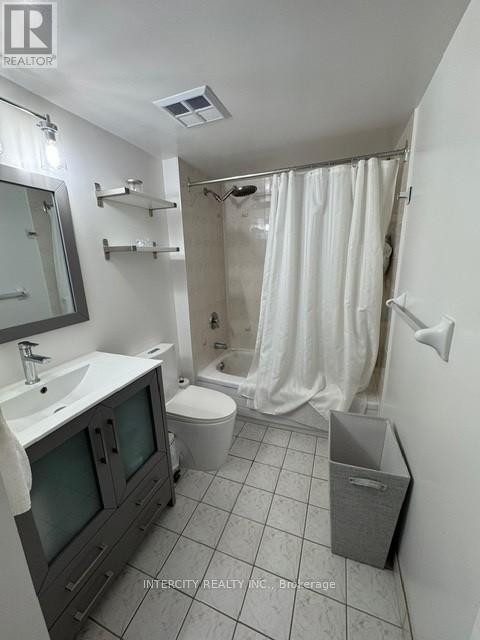 209 - 800 Sheppard Avenue W, Toronto, Ontario  M3H 6B4 - Photo 10 - C13489606
