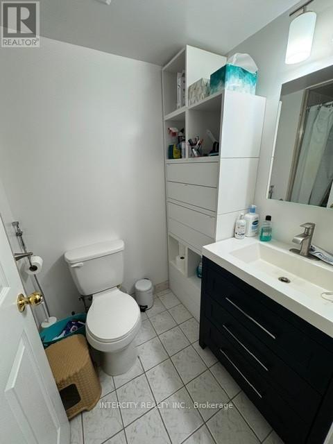 209 - 800 Sheppard Avenue W, Toronto, Ontario  M3H 6B4 - Photo 5 - C13489606